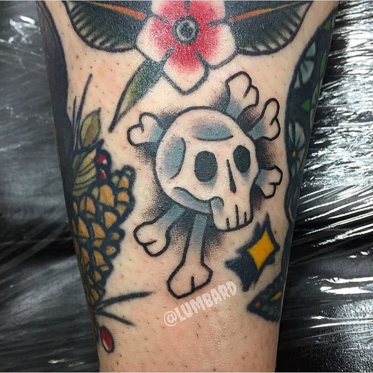 Rad little gap filler by @lumbard ☠️#foreverboundtattoo #bristol #bristoltattooartist#bristoltattoo #southwesttattooers