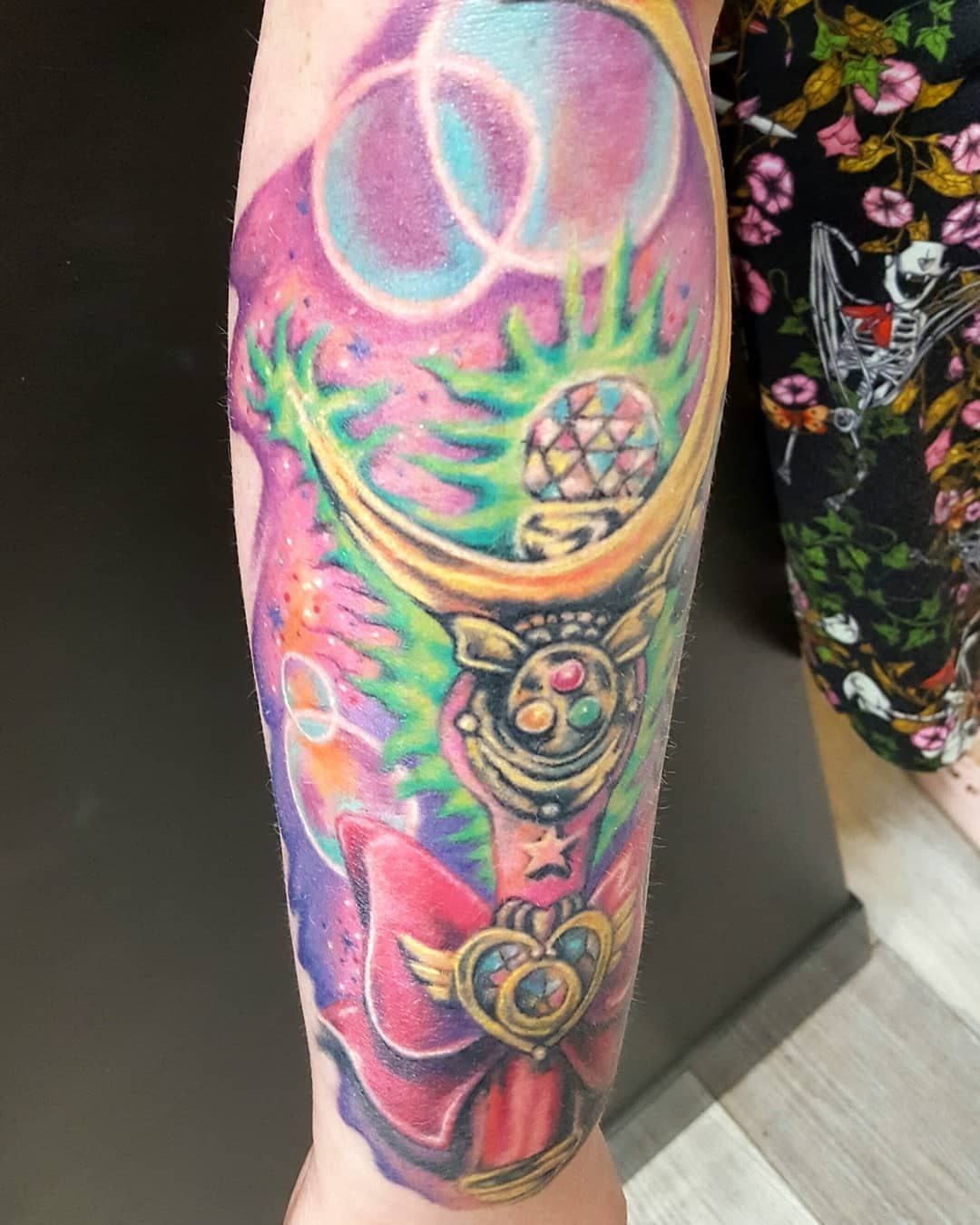 #tattoo #tattoos #sailormoontattoo #sailormooncrytal #tattoosbyforrest #portrait #portraittattoo #fusionink #dynamicink #ink #inked #inklife #tattoodesign #realistic  #realism #realistictattoo #tattooculture #bodyart #xionspektra #fkirons #eikon #art #artwork #artist #tattooartist #tattooconvictions #ForrestBateman #euphoria.bodypiercing.tattoo@gmail.com