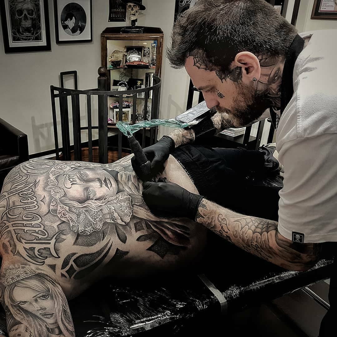 My good brotha @vittorio_mustacchio powered by @trinitypowersupply

Follow him!

@vittorio_mustacchio
@vittorio_mustacchio
@vittorio_mustacchio

Hope to see you soon!

Reposted from @vittorio_mustacchio -  More ink on a collaborative full back piece done in Copenaghen last may with @inkgiangi #ink #inked #inklifestyle #inkedgirls #tattoo #tattooed #tattoolife #tatts #tattooistartmag #tattooedgirls #blackngrey #blackandwhite #blackngreytattoo #tattoolifestyle #fullbacktattoo #fullbacktattoos #inklife