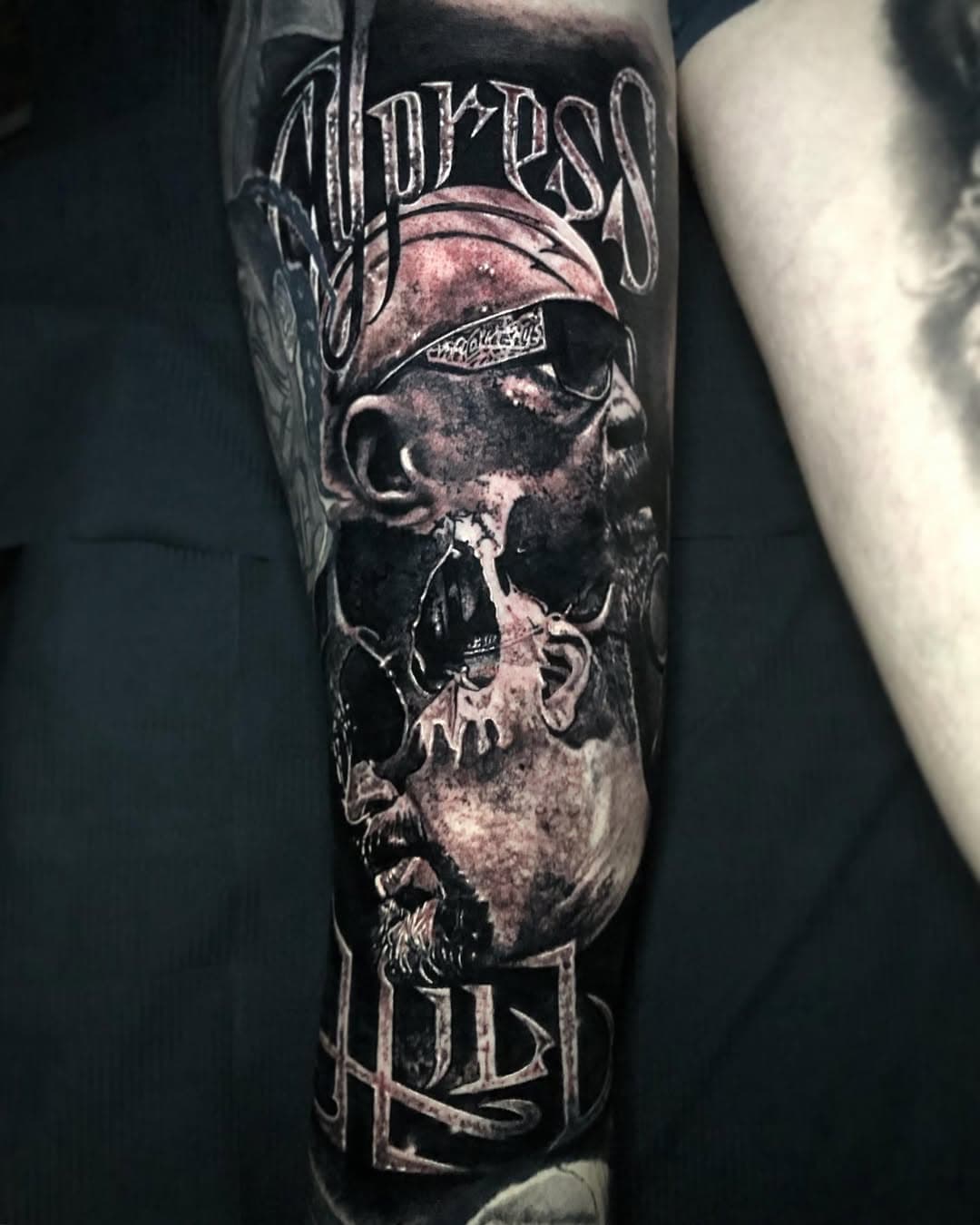 Who you tryna get crazy with esé ?Don’t you know I’m locoooo...
BEST BAND IN THE WORLD. EVER.
@cypresshill @breal @sendog 
2 days in a row on the back of Ryan’s leg, who sat like a champ.
Thank you for letting me do this !
——————————————————
@BishopRotary
@QuantumTattooInks 
@TACsciences
@ImmortalPrime
@CaptainFawcett 
@mdwipeoutz
@Inkeeze 
@killerinktattoo
——————————————————