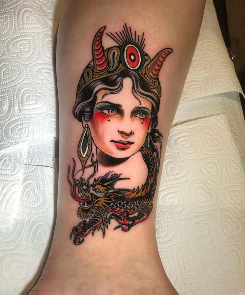 Also another throwback to my recent trip to Brighton, on the very lovely Tayler. Thanks for always keeping me busy, girl! 🙏🙏 done at @wolfandagger 
Time available in Winnipeg 🇨🇦 💃
*
*
*
*
 #d_world_of_ink #neotradsub #neotradstyle #neotraditionals  #vegantattoos #neotraditionaltattoo #thebesttattooartists  #vegan #uktattooartists #oldworkers #neotraditional  #berlin #berlintattoo #neotradeu #vegantattooartists #torontotattoo #brightontattoo #winnipegtattoo #myneotraditionals  #taot  #winnipegtattoos #winnipegtattooartist