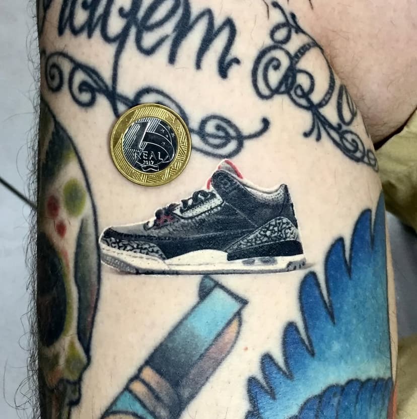 Tatuagem do meu brother @lucasmascangni cicatrizada 👊🏻👊🏻 #tattoo #realistictattoos #sp #nike #jordan #jordan3 #nikejordan #ink #inkedup #karlstad #karlstadsweden #brasil #crazyy #crazyytattoos #curada #cicatrizada #tattoocicatrizada #tattoocast