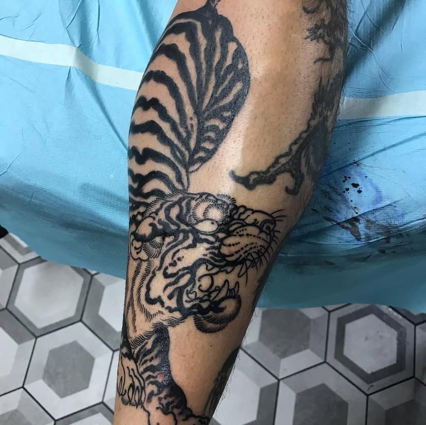 #tiger #japanesetattoo #japanesetattoos #japanesetattooart 1st session #inprogress #cooltattoos