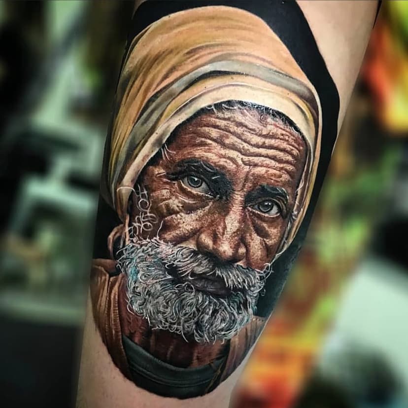 Curte e marca um amigo que ainda não viu esse trampo, essa foi ganhadora do 1º lugar na categoria Realismo Colorido na @canoastattoo, trabalho de 28 horas, feita no mano @ader_ferreira! -
Obrigado a todos que seguem e curtem meu trabalho, chegamos a 15k!
-
WhatsApp: (48) 98801-5625
@electricink @pf.electricink @easyglowpigments