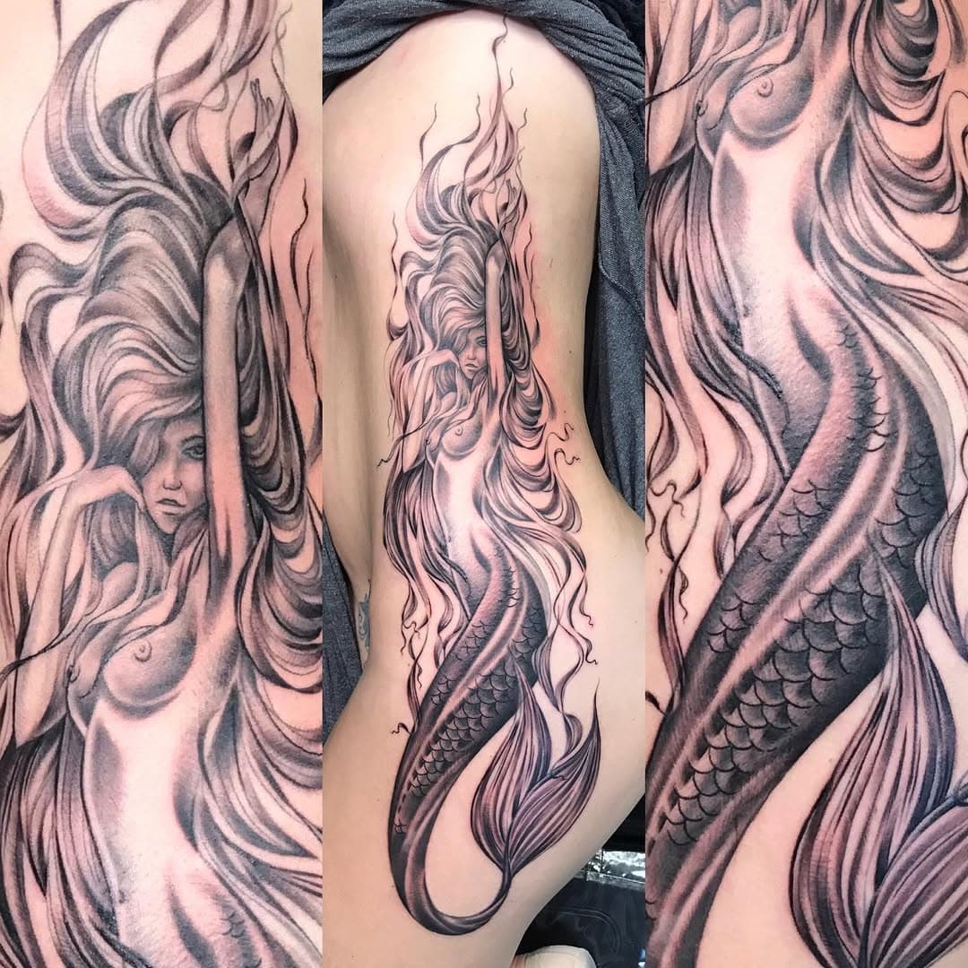 Put down some hours on this side mermaid yesterday. 🧜🏻‍♀️ thanks for puttin up with the torture Jenn !