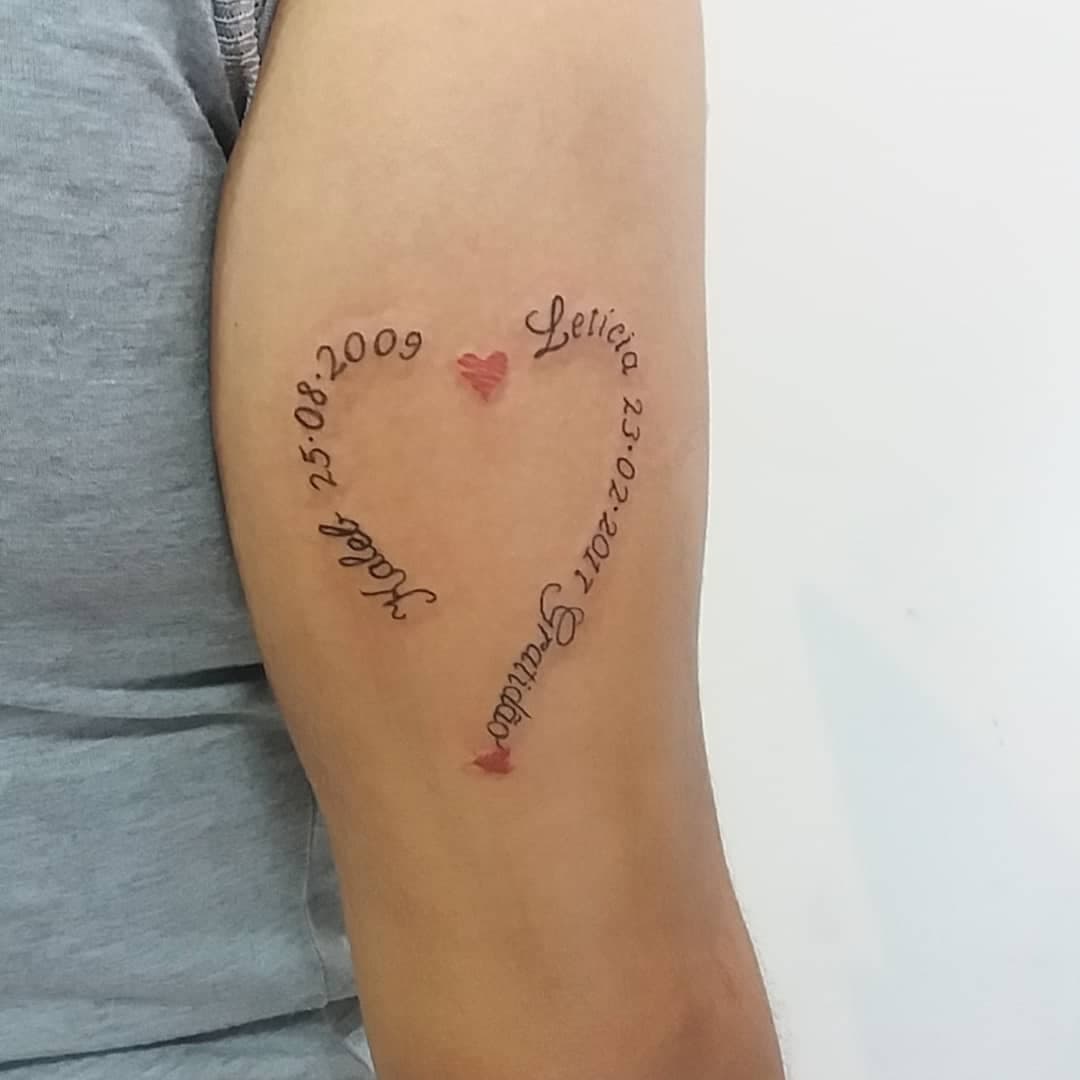 Tatuagem  delicada de @nichely_caroline

Agradecemos seu retorno e que venham mais tattoos. ↪Aceitamos cartões e trabalhamos com agendamento para dar mais comodidade ao cliente podendo atender dentro de seus mais diversos horários.↩ .

Whatsapp 📲 (83) 9 9421.4490