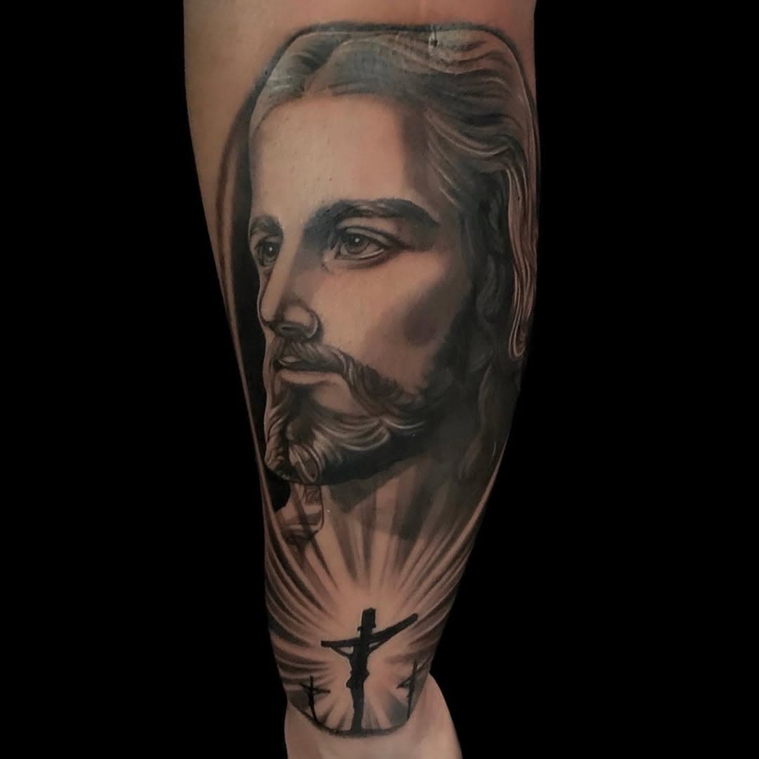 #flashbackfriday

Happy Good Friday Folks! ✝️ This beautiful piece is fitting for today, as we honor this day for the sacrificial act that Jesus displayed on the cross. Tattoo done by one of our amazing artists @valentin.ink @valentin.ink @valentin.ink
•

We are still temporarily closed until further notice. Please feel free to check out our website and fill out the online consultation form. •
www.soulutionink.com
•
•
•
•
#soulutionink #goodfriday #jesustattoo #christiantattoo #christiantattoos #christiantattooartist #christiantattooshop #blackandgraytattoo