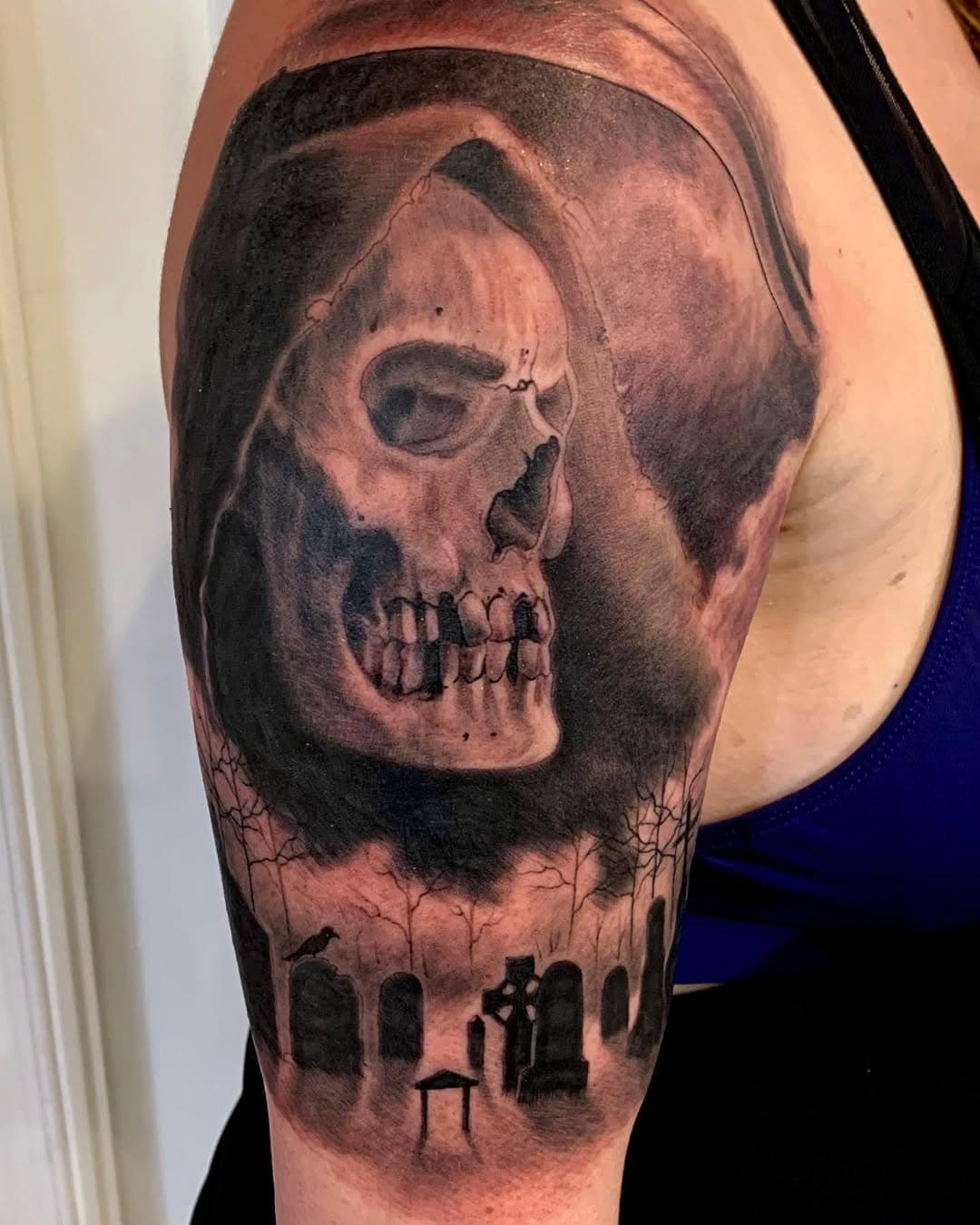 Done by Justin Holcombe @followthetrainhat 
#hokeypokeytattoo #grimreaper #blackandgreytattoo #followthetrainhat #justinholcombe