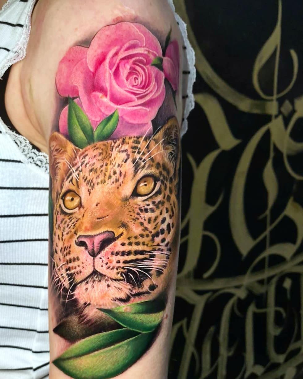 Ein süßer Leopard gestochen von Mao @maocalderon13 bei uns im @bodyink Mönchengladbach 

Internationales Tattoostudio Bodyink Mönchengladbach !
Ab dem 1 Oktober haben wir insgesamt 9 neue Tattoowierer aus Madrid bei uns.
Einige von ihnen sind Preisgekrönte Star Tattoowierer von Internationalen Tattoo Conventions. @maocalderon13 wird ab Oktober regelmäßig für euch nach Deutschland fliegen.
Seine Tattoos sind einfach nur unglaublich! Mao kann wirklich jedes Bild originalgetreu unter die Haut bringen.

JETZT DEN ERSTEN TERMIN SICHERN - 💌 DM 

#reopening #fuckcorona
#bodyinkmg #tattoostudio #mönchengladbach #guestartist #madrid #tattooartist #maocalderon13