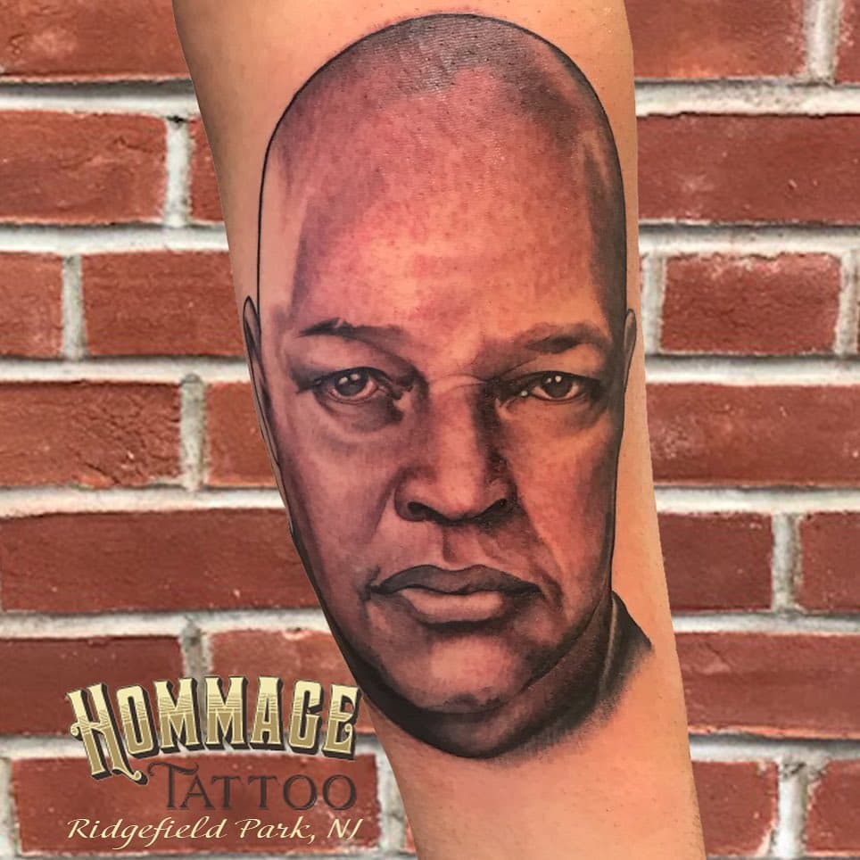 Portrait work by Kurt last night, thank you Benny
.
.
.
#portraittattoo #portraittattoos #forearmtattoo #portraittattooartist #bngportraittattoo #bngportrait #bngtattoo #njtattooartist #njtattooshop #njtattoo #portraittattoonj #hommagetattoo