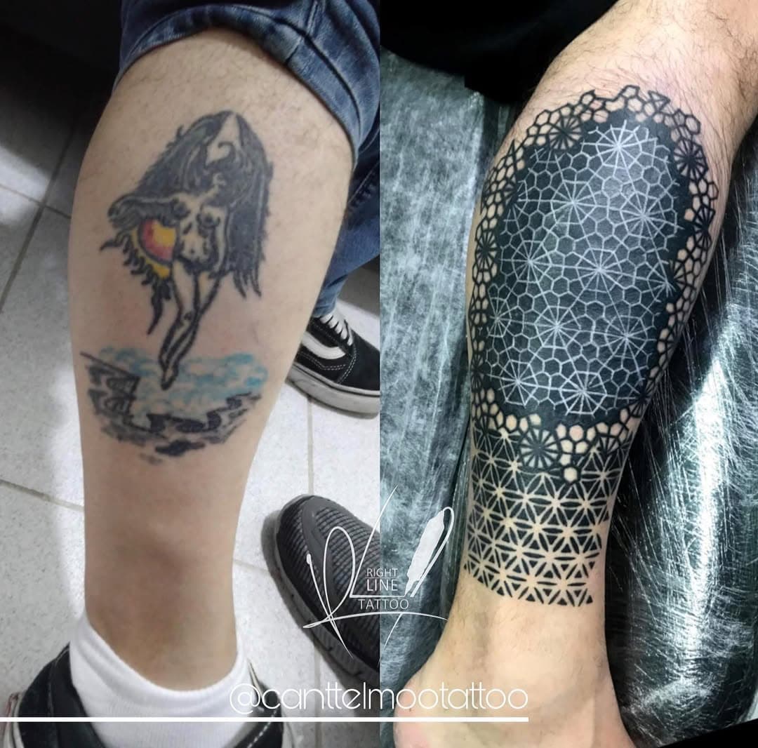 Orçamentos via WhatsApp 21991003220.

@flgabriel2010 , agradeço muito pela confiança e paciência para realizar esse trabalho que demanda muito tempo e coragem meu amigo!!! Tmj!🤙

#cobertura #coveruptattoo #coberturatattoo #geometrico #blackouttattoo #blackout #rightlinetattoo #