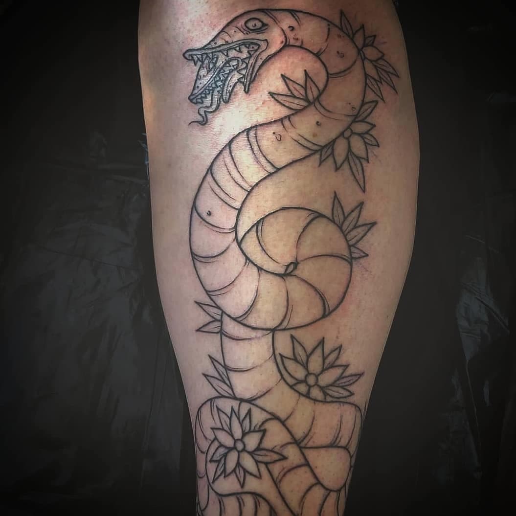 Sandworm!!!
Great startbto this super fun project by @newyorksour_ 
To enquire about tattooing with Caleb please email newyorksour_tattoos@yahoo.com 
.
.
.
#Beetlejuice #Sandworm #VancouverTattooArtist #VancouverTattoo #VancouverArtist #EastVancouver #NorthVancouver #WestVancouver #Kitsilano #YVR #VancouverMetal  #YVRart #yvrtattoo #BoldWillHold #bnginksociety #TattooFlash #CanadianArtist #YVReats #YVRfoodie