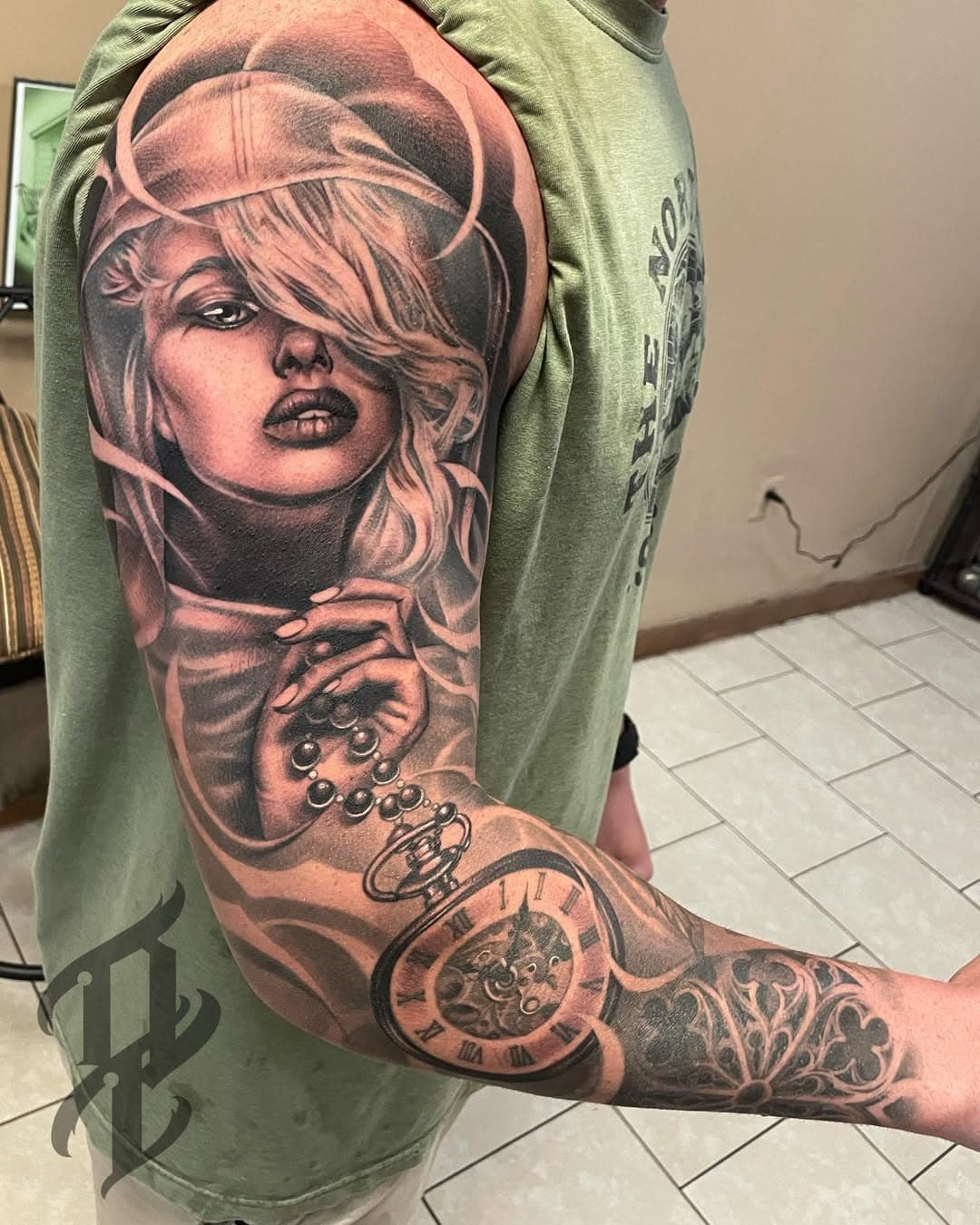 Super fun sleeve I finally got to finish!
Thanks homie. Good luck out there💪🏽

#tattoos #tattoo #inkd