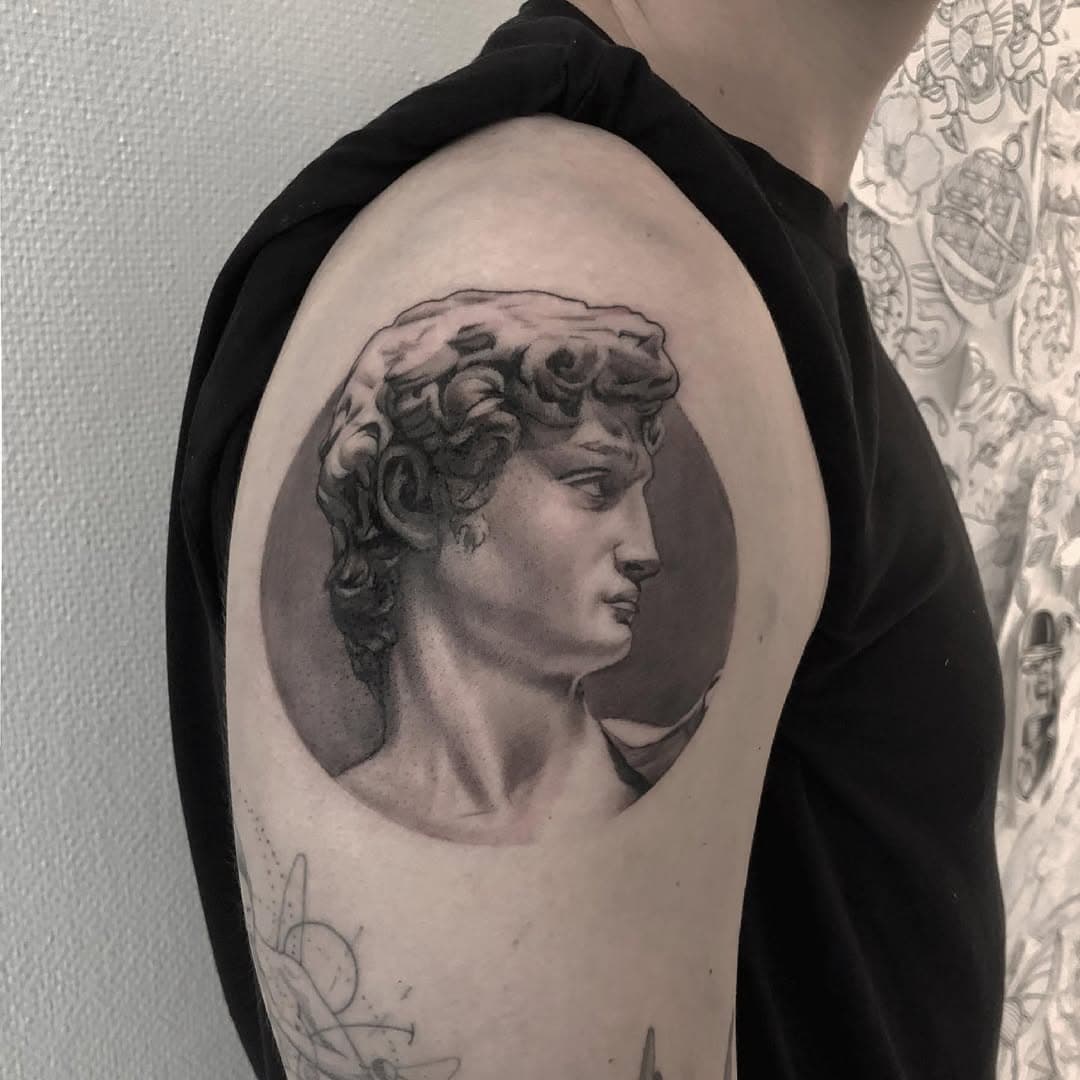 #michaelangelo #david @venlig_hilsen #sculpture  #statuetattoo @smellslikeink.dk #venlighilsen @killerinktattoo #venlighilsendintatovør #dintatovør #tattoo #art #realistic #blackandgrey #bng #bngtattoos #tattooartist #inkfreakz #ink #tattooart #inkedmag #skinartmag #inkstagram #tattooartistmagazine #bngsociety #aarhus #hustlebutter #kwadron #tattoodo #blackandgreytattoos #killerinktattoosupplies