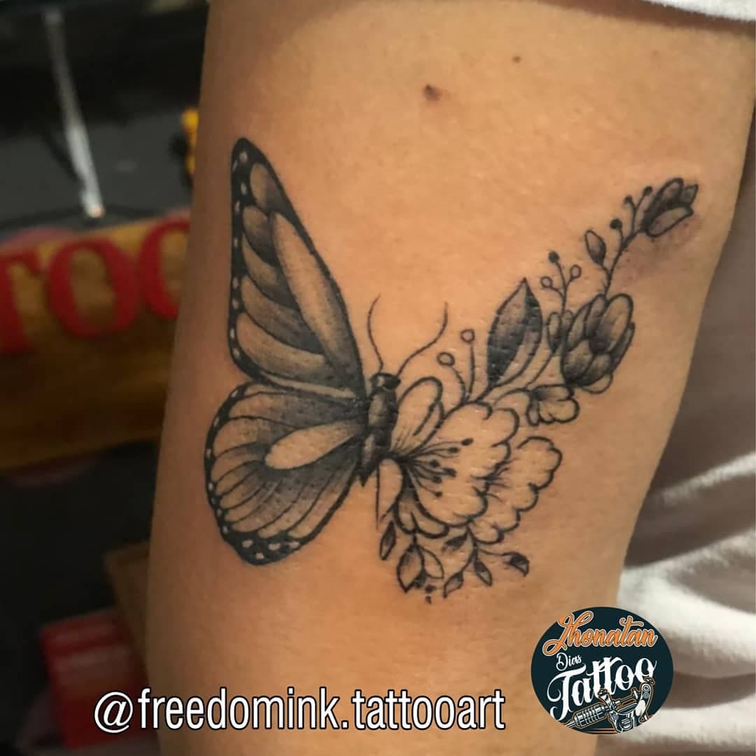 Orçamentos 19989751343

#TATTOO #tattooink #ink #tattooart #tattoocolor  #tattooartist #tatuagem #inkforlife #jhonatandias #freedominktattoo #jhoutattoo #jhouink #jhou #vem #everlast #eletrikink #electrapopmachine #easyglowink