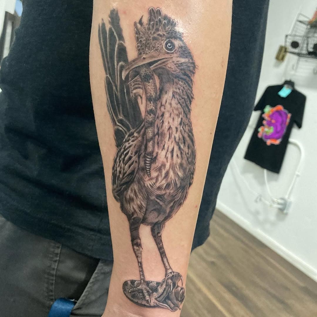 Got a good start with this one, next session we’re adding background. DM or call/text 5203001170 to set an appointment. #tattoo #blackandgreytattoo #customtattoo #ink #axysrotary #axysvalhalla #dynamicink #roadrunner #diamondback #desert #tucson #newmexico #tucsontattoo #grapeapetattoo #4thave