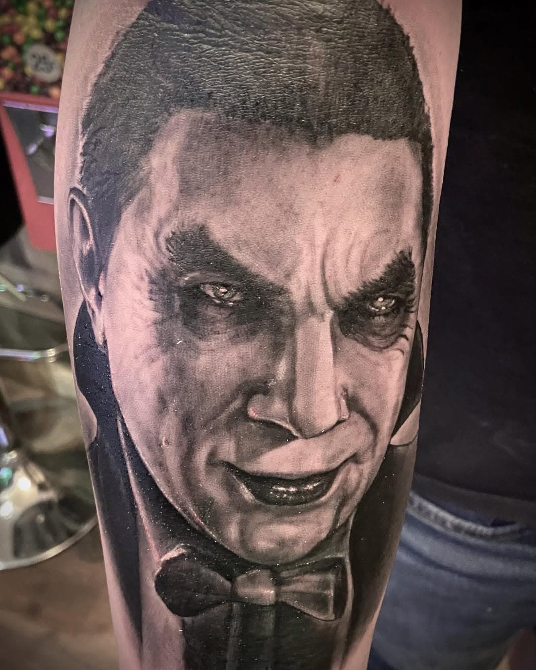 Bella Lugosi , enjoy!
.
.
.
.
.
#bellalugosi #blackandgreytattoo #portraittattoo .
#ink #inked #inkmag #inkedaddict #tattoo  #scarytattoo #inkart #inkaddicts #inkadinkadootattoo #ultimatetattoosupply #worldfamoustattooink #rubbercitytattooinvitational #turbanektattoomachines #ttsbodybalm #gratitudetattoosupply #pittsburghtattooer #pittsburghtattooartist #412 #pghtattooer #pittsburghtattooshop #pittsburghtattooexpo #tattoos #tattooed