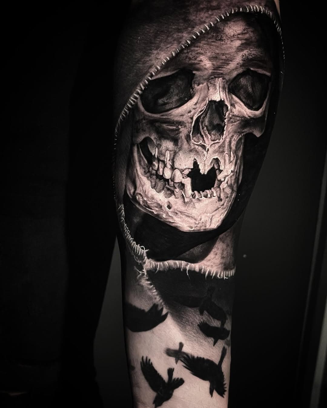 Who’s a fan of skulls? Done at @trueblue_tattoo #tattooart #inkedup #skulltattoo