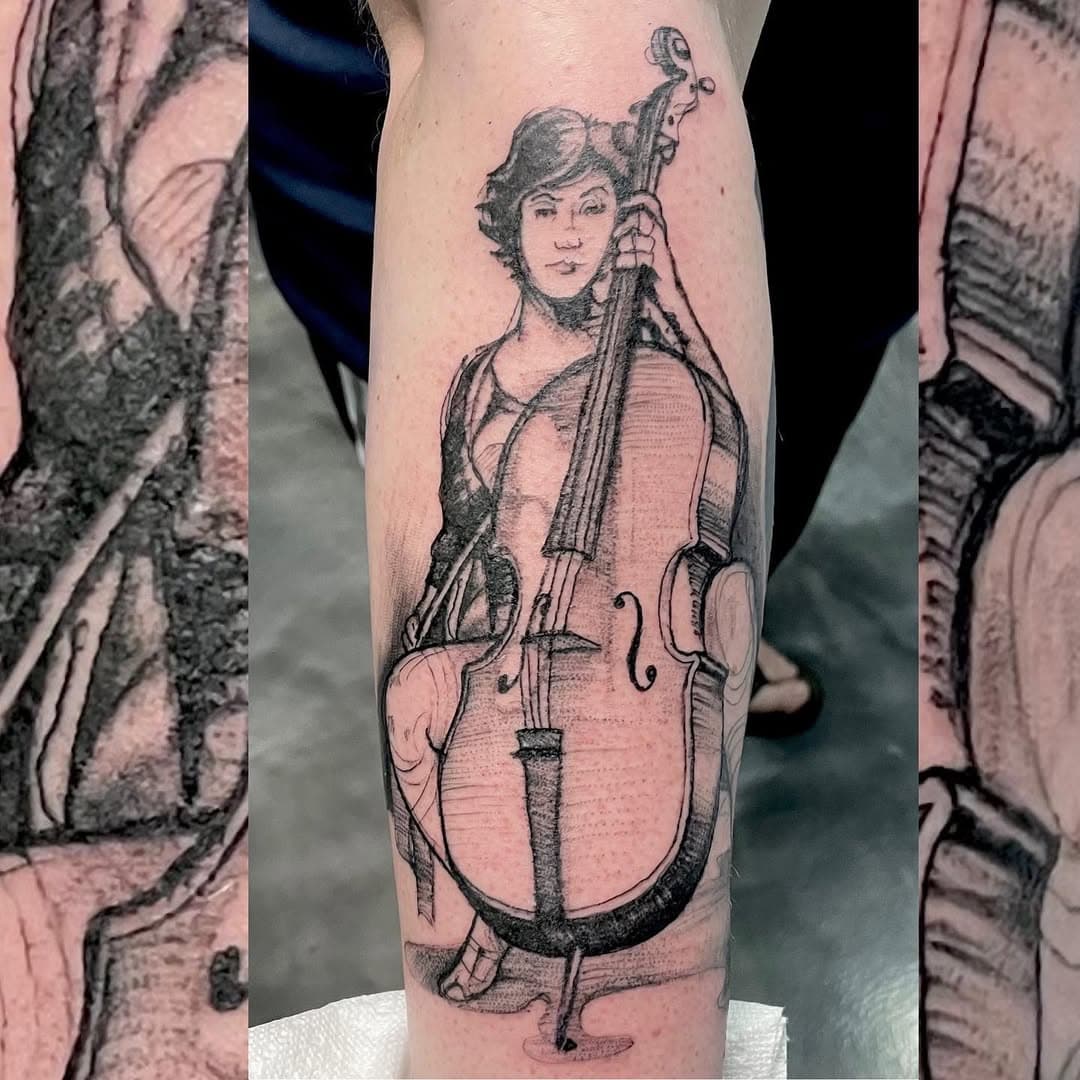 Fun sketchy cellist. .
.
.
.
.
#cherryhilltattoo #naplestattoo #naplesflorida #blackandgreytattoo #floridatattooartist #tattooartist #colortattoo #bonitatattoo