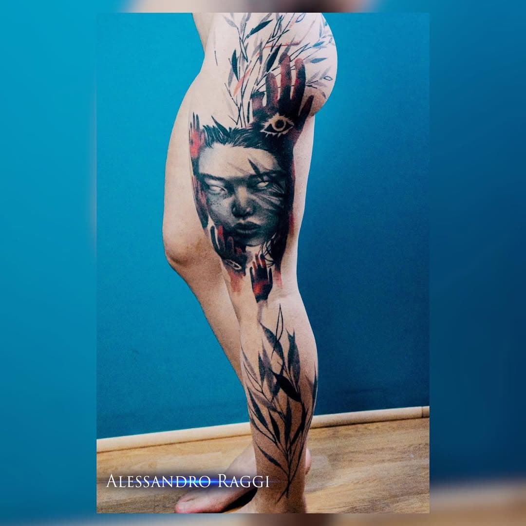 Il tatuaggio a cui tengo di più dipinto da @carlart.tattooist  per  la sua gamba, prima o poi lo finiremo
@killerinktattoo @turanium_tattoo_machine @radiantcolorsink @radiantcolorseurope 
#realistictattoo #realisticwatercolor #legtattoos #colortattoo #surrealismtattoos #bambooleaf