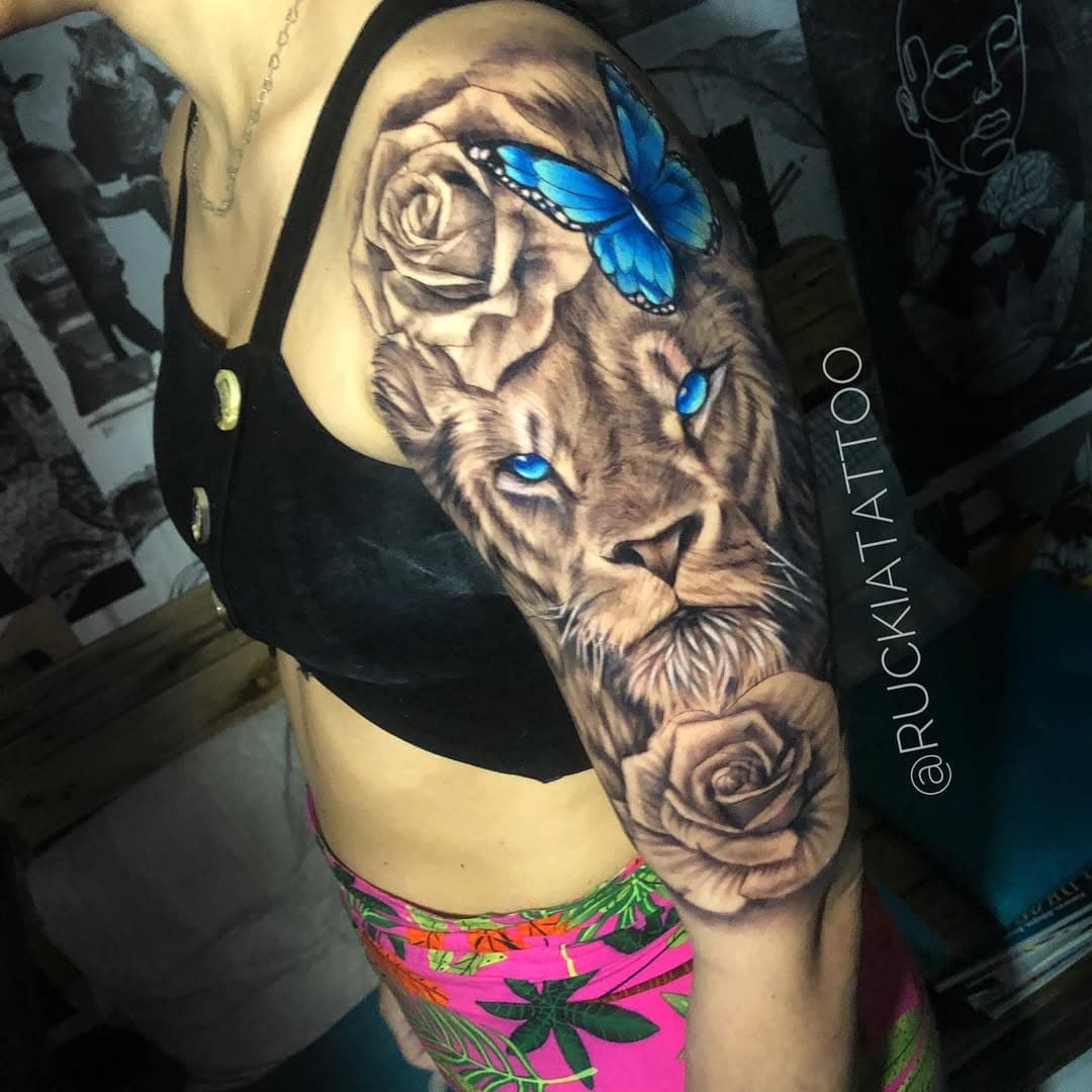 🦁🦁🦁
.
.
#lion #liontattoo #leao #leaotattoo #tatuagemfeminina