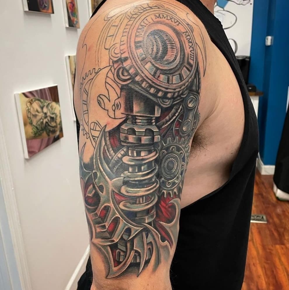 Kickass bio-mech piece in progress by @amberwintertattoo 

#tattoo #Cincinnatitattoo #bodyofarttattoo #kentuckytattooers #biomech #wip