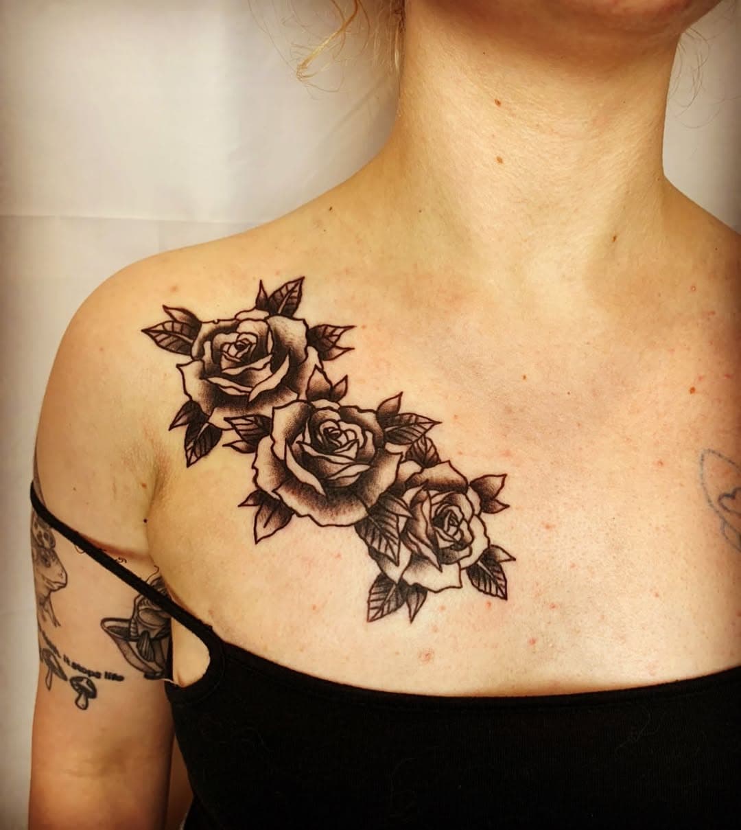Done by @dadrock_dyl_tattooer