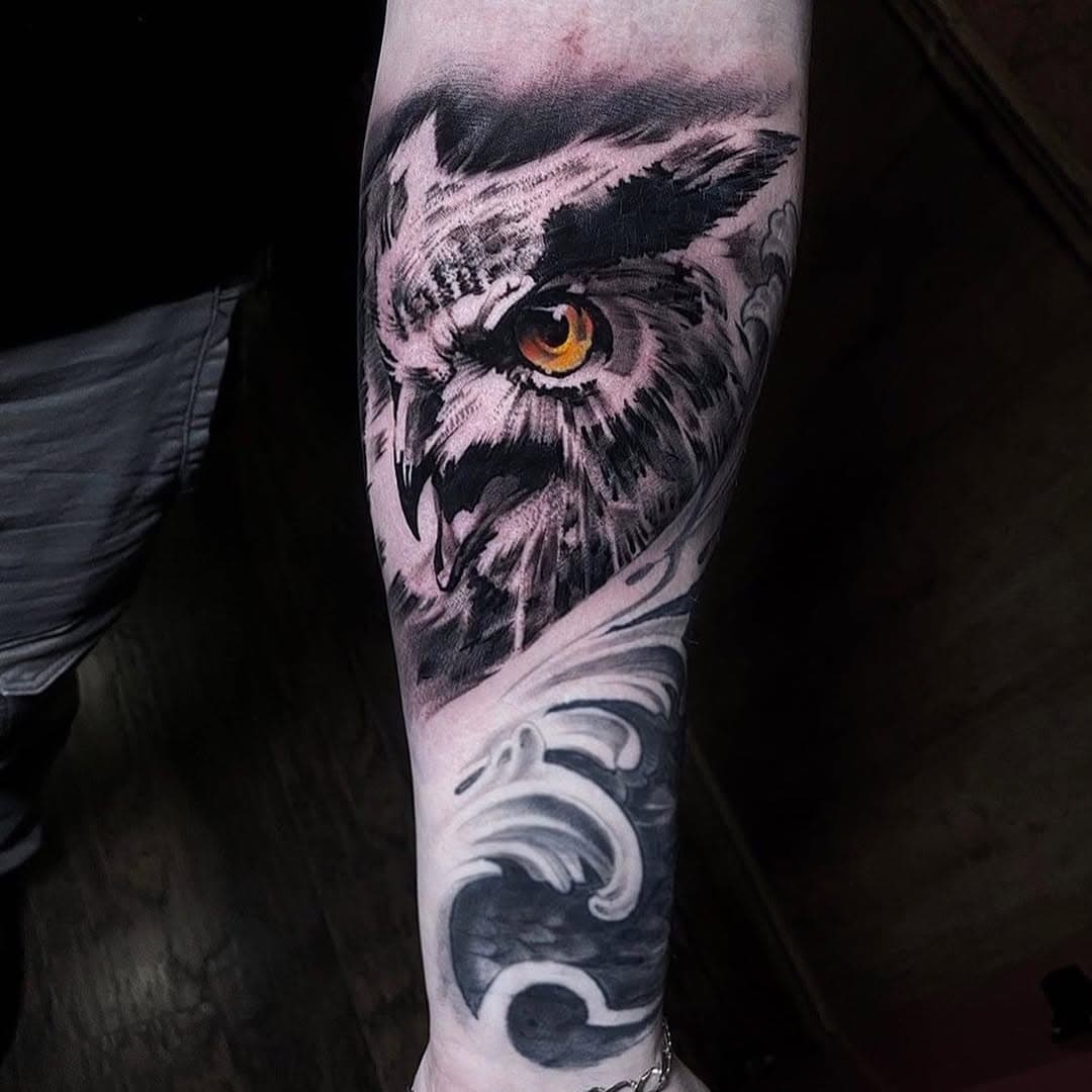 the owl is not what it seems… 🦉

#tattoo #tattoos #tat #ink #inked #tattooed #tattoist #art #design #instaart #instagood #photooftheday #tatted #instatattoo #bodyart #tatts #tats #amazingink #tattedup #inkedup