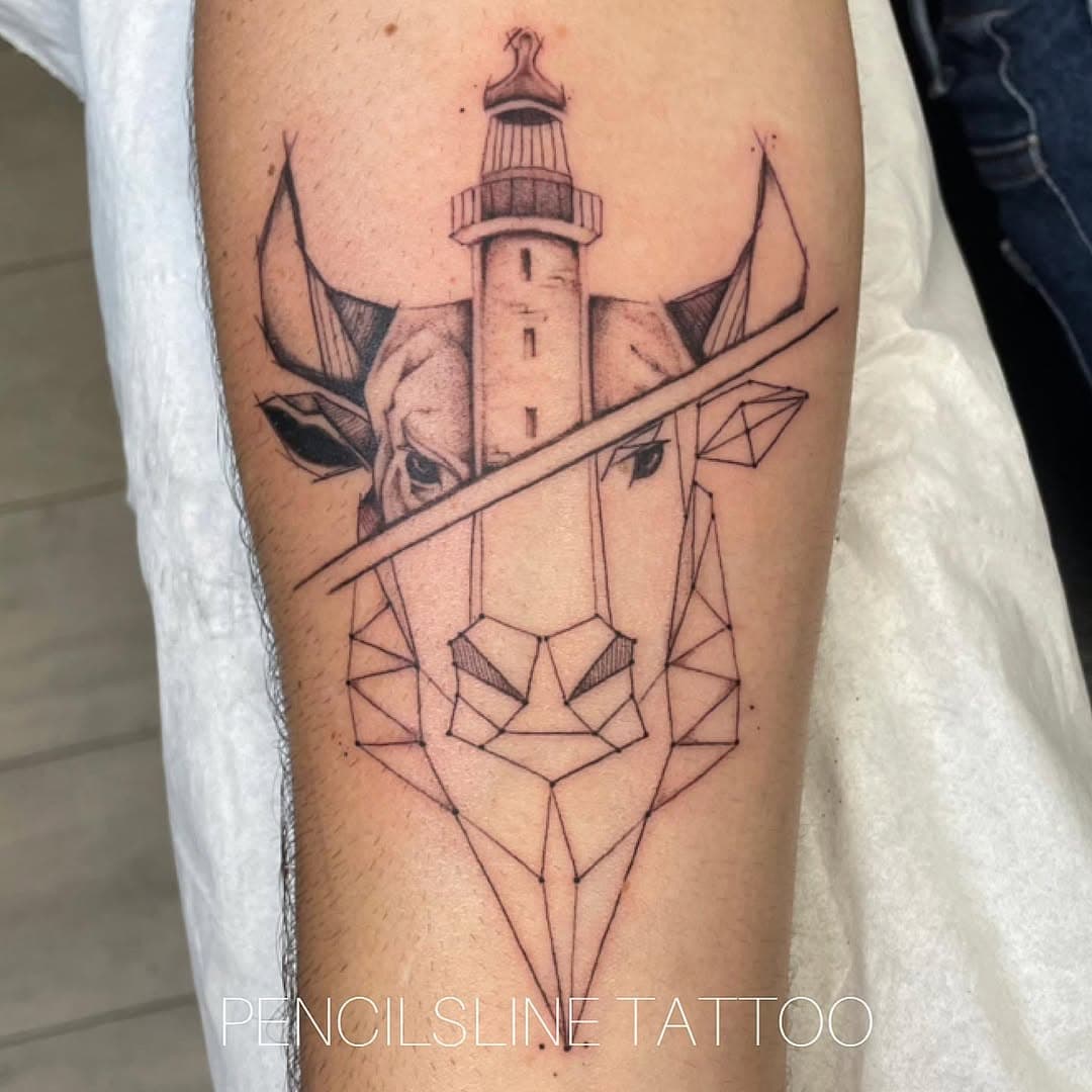 Merci Lucas pour ta confiance et ce super projet ❤️-
-
PENCILSLINE TATTOO 2 rue Francis Poulenc 34970 Lattes #
-
-
#taureau #tattoo #tatouage #pharegrauduroi #tattoobras #graphiquetattoo #art #artwork #artist