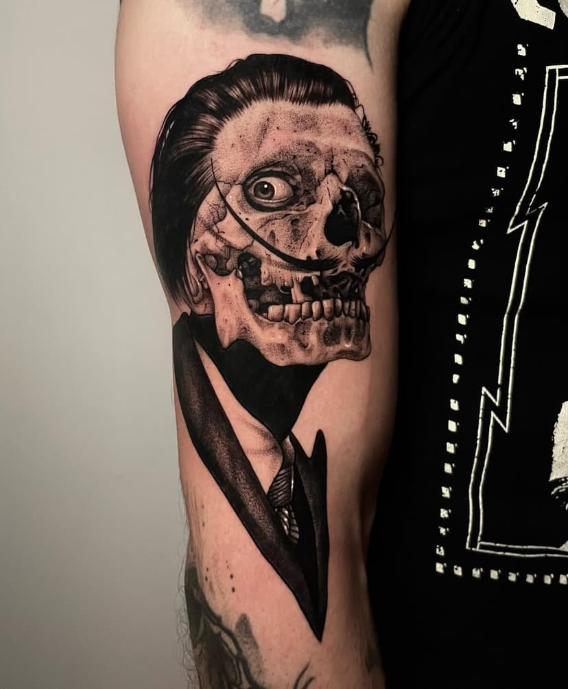 Mil gracias @scarredgh0st por pedirme algo así, feliz! 😍🙏🖤🖤 Hecho con/done with @inkjecta y @vicecolors_official #tattoos #dalí #dalitattoo #ink #art #instart #thebesttattooartists #bngtattoo #skinart_mag #bcnttt #inkedmag #thebestbngtattooartists #tattooistartmag #bnginksociety #barcelona #barcelonatattoo #darkartists #darkart #onlythedarkest