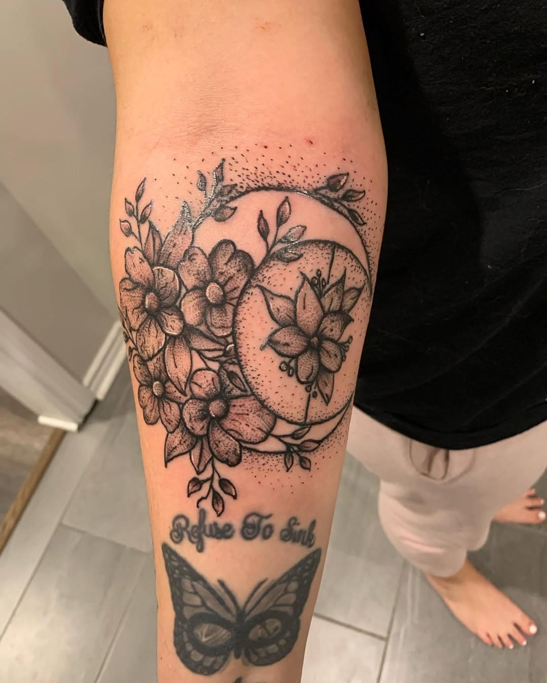 🌙 🌺 #tattoos #tattoo