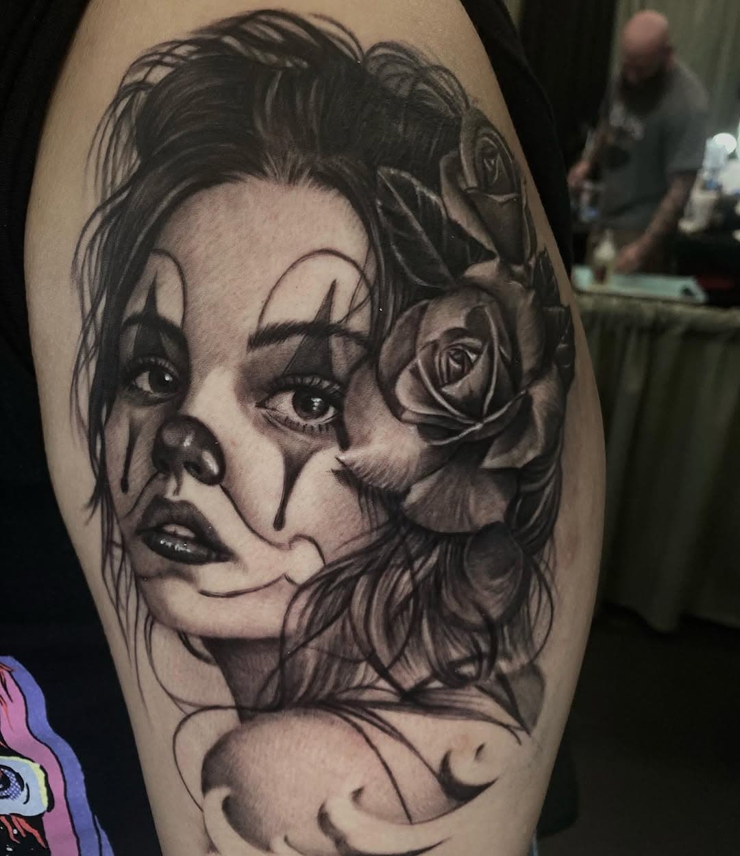 Another pic of the clown girl I did on my brother  Ernie @inked_photography  daughter Victoria, hope you like it!  #biggceeze @inkmaster #inkmasterstattooshow #inkmasterseason6 #mastervsapprentice #paramountpictures @eternalink @h2oceanproteam  @criticalsupply @tatsoul @tattooreleaseformsapp @adenna_tattoo @electrumcleanser