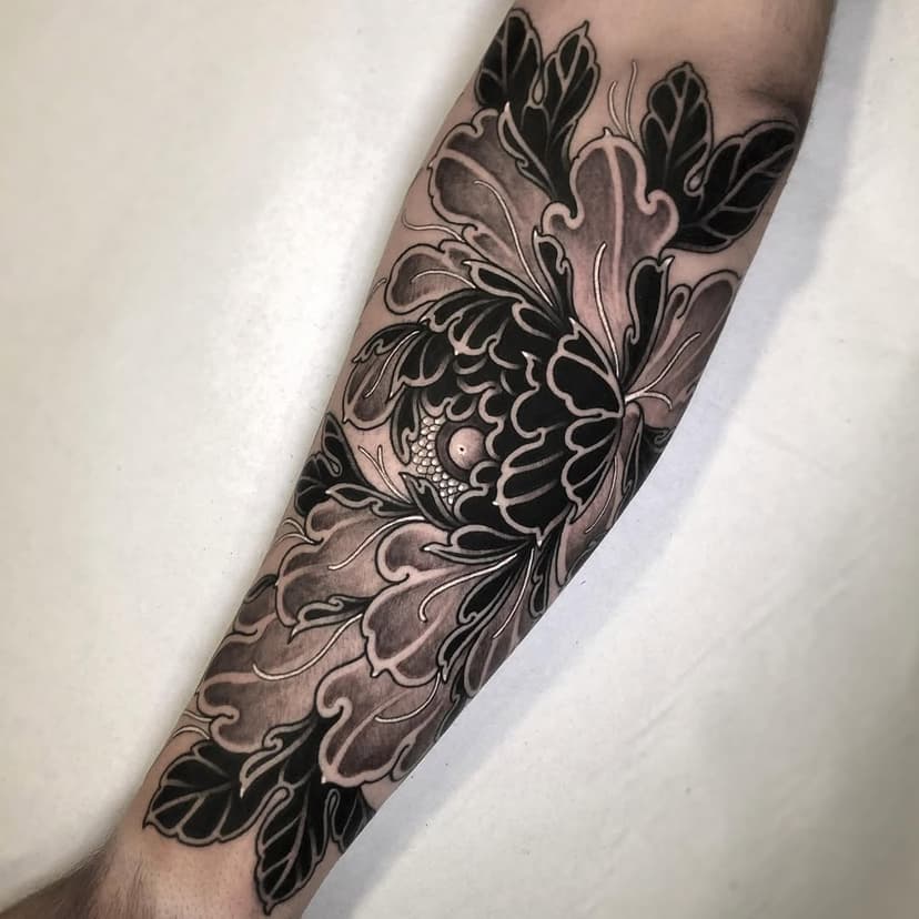 ▪️Peonia para  Pablo. Hecho en @blackship.bcn Muchas gracias!!
INFO/ BOOKINGS:
📩info.frankitattoo@gmail.com📩
•
•
•
#tattoo #ink #tattooart #tatuaje #bcntattoo #barcelona #blackshipbcn #blacktattoo #blackwork #blackworktattoo #frankitattoo #blackworkers #blacktattooing #skinartmag #blackink #btattooing #darkart #onlyblackart #bcntttg #peony #peonytattoo