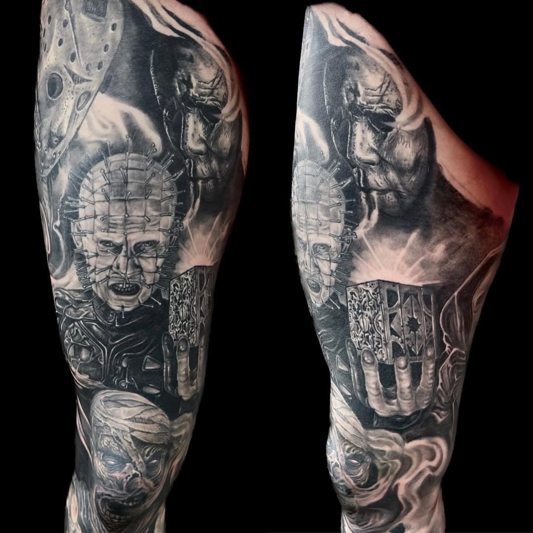 Part of a full horror leg sleeve ! 

Which is your favorite ? 

#horrortattoo #hellraiser #horror #guyswithtattoos #legsleeve #michealmyers #jasonvorhees #fridaythethirteenth #horrormovies #movies #blackandgreytattoo #bishopwand #halloween