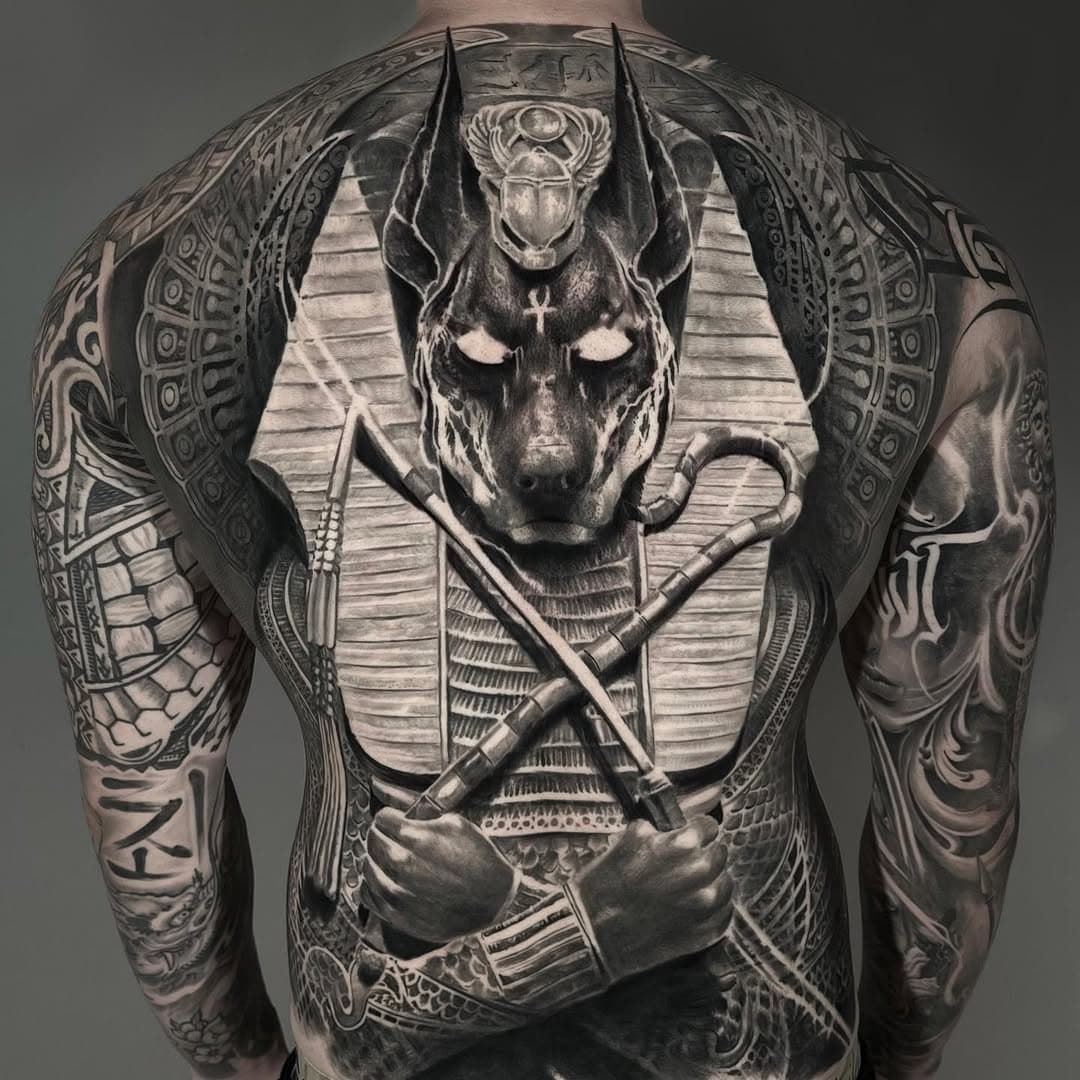 Anubis 
Booking : shaybredimustattoo@gmail.com @theravenandthewolves @empireinks
