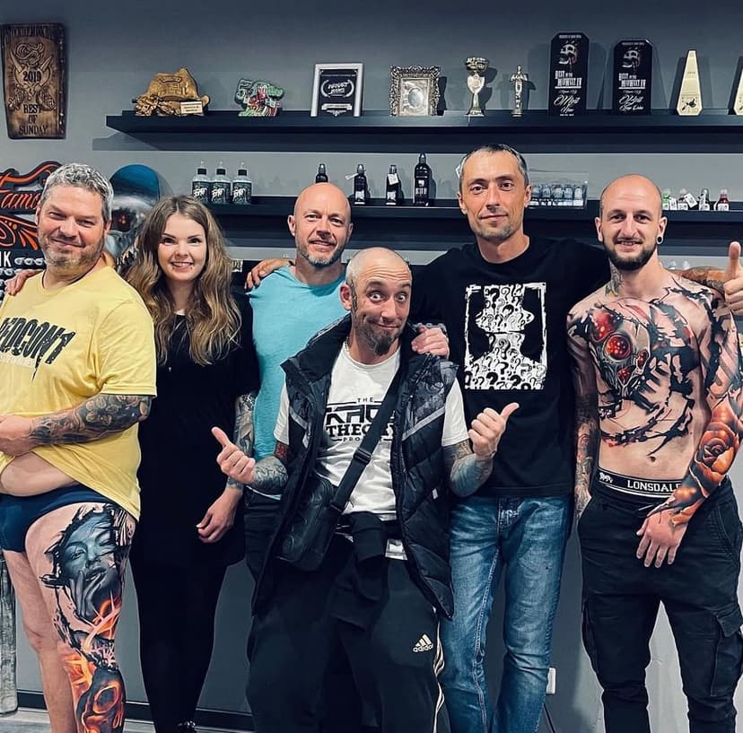 Wow what a week on @thekaostheoryproject!!!😱🤩 Massive massive thanks to the artists @ad_pancho @sandradaukshtatattoo @harristattooart @ryansmithtattooist & especially to our amazing clients & the studio @adpancho_tattoostudio, @sephora___official, Katia, & everyone else involved! 😃🙌🙏🤍 

It’s been such a busy week I haven’t kept up with posting much but will start posting up everything from tomorrow! I can’t wait to show you all 7 projects we did on @thekaostheoryproject this week 😁😁😁

Go follow @thekaostheoryproject 

- - - - - - - - - - - - - - - - - -
#KaosTheoryProject #TKTP #thekaostheoryproject #collaboration #TattooCollab #TattooCollaboration
#TheKaosTheoryProject 
#premiercollaborationsession