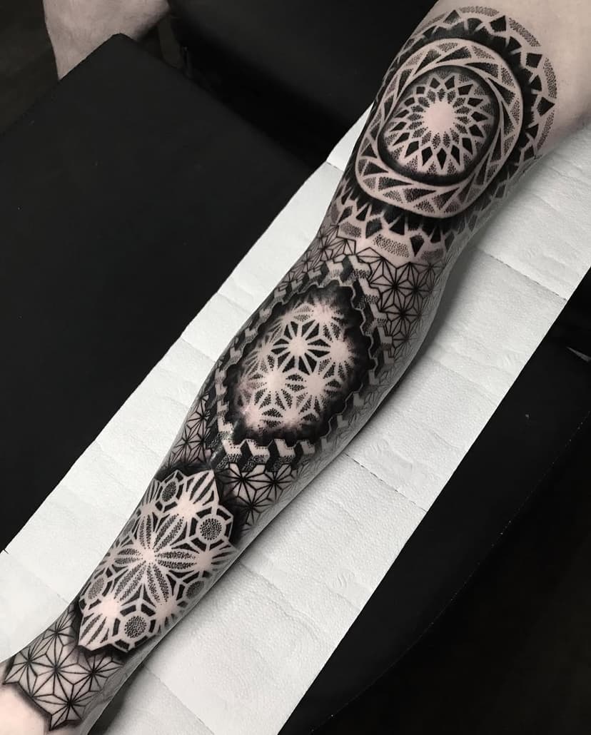 Leg sleeve em progresso
Arraste pro lado para outros ângulos 👉🏽👉🏽👉🏽👉🏽
Obrigado de coração a todos que curtem e acompanham meus trabalhos !
📲Agenda setembro/outubro aberta !
📍@artifextattooink
.
.
.
#tattoo #tattooideas #tattoo2me #tattoogeometric #omfgeometry #geometrychaos #sacredgeometry #geometrip