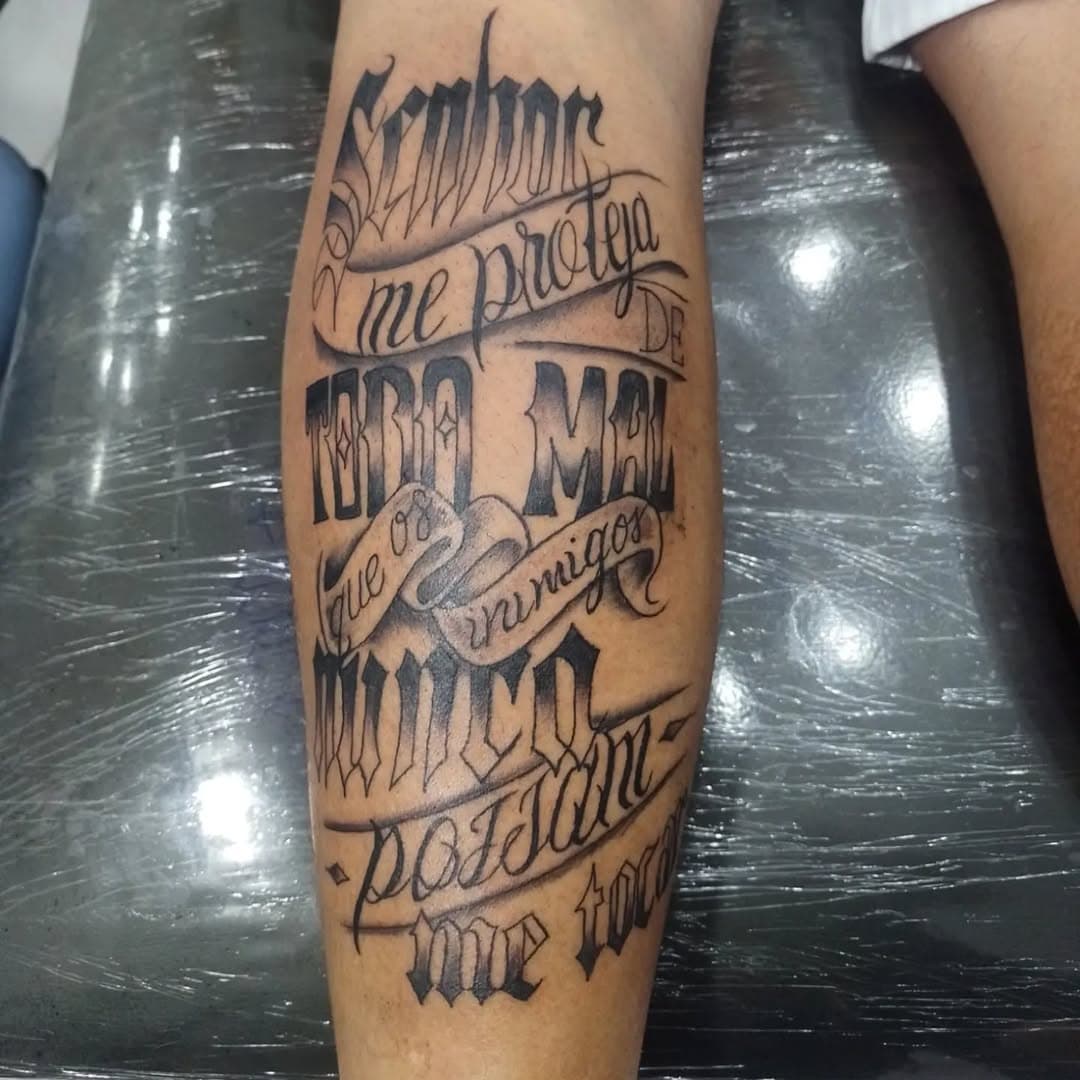 Tattoo feita pelo nosso tatuador 
@joelson_tattoo 

Body Art Studio
Rua Rui Barbosa 104 centro, Campina Grande-PB. por trás do colégio das Damas

Agendamentos via direct ou direto com nossos tatuadores

(83) 998037659
@diegoxicopreto 

(83) 988527876
@joelson_tattoo