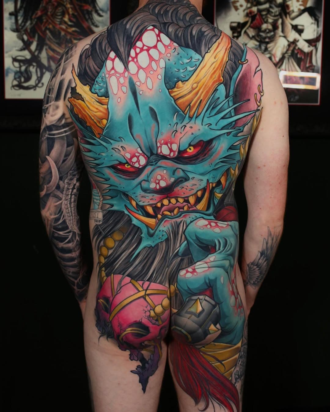 I had such a good time working on this huge oni piece for @jakeglovertattoo
•
this is all healed and settled
•
I really do love working on large pieces,
If you’re interested in starting any bigger projects, please hit me up 🙏🏻 
•
marcusottnertattoo@gmail.com
•
Lines and colour all done with my trusty @inkjecta Flite X1
•
•
#backpiece #backpiecetattoo #oni #onitattoo #neojapanese #neotrad  #irezumi #japanesetattoo #uktattooartists 

@magnumtattoosupplies.uk