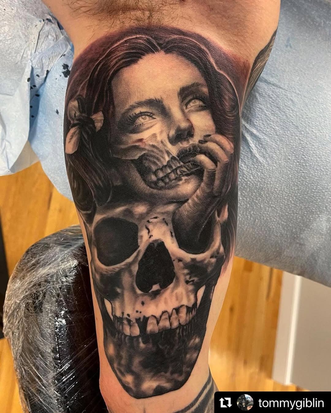 Had a lot of fun with this one. …
.
.
.

#cypherink #cypherinktattoos #tommygiblin #blackandgreyrealism #tattoosofinstagram #tattoooftheweek #tattoooftheday #blackandgreytattoo #inkfusion #inkfusionempire #skulltattoo #prettygirltattoo #morphtattoo