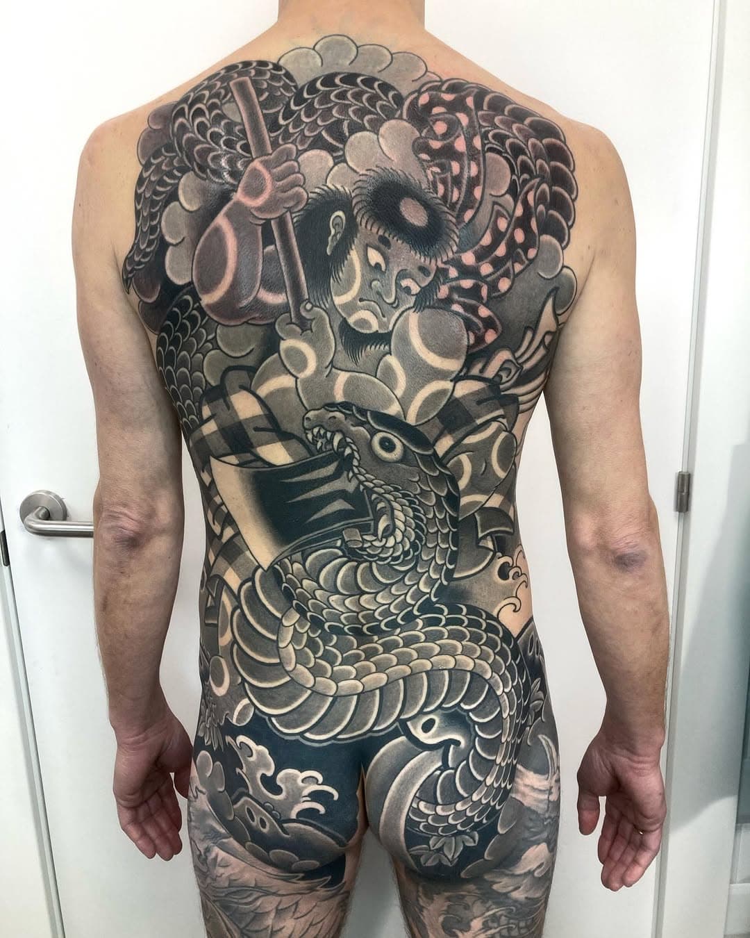 • Espalda finalizada para Pedro! Hecho en @aizkoratattooshop 
•
#japanesetattoo #japanesetraditionaltattoo #kintaro #horimono #bcn #bcntattoo #barcelona #barcelonatattoo