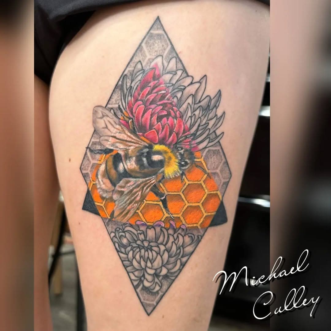 Busy bee!
Call ☎️(719)493-8198 or email: tattoomike76@hotmail.com

Tuesday 12- 6. Wednesday through Saturday, 12 to 7pm.

#mikeatcheyennemountaintattoo #cheyennemountaintattoocompany #cheyennemountaintattoo #tattoo #tattoos #719tattoo #719tattoos #coloradospringstattoo #coloradospringstattoos #coloradosprings #coloradotattoo #coloradotattoos