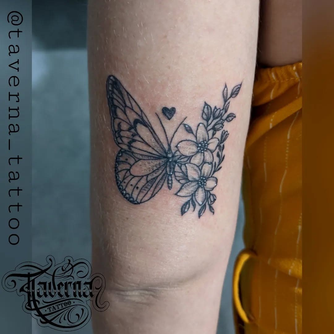 Borboletinha no capricho RS... 
Orçamentos:999936705 
.
.
.
#tattooink #tattoo #tattoofemenina #tattooborboleta #tattoodelicada #tattoobrazil #tattoobrasi #tattoobelem #tattooananindeua #tattoorastelada #tavernatattoo l