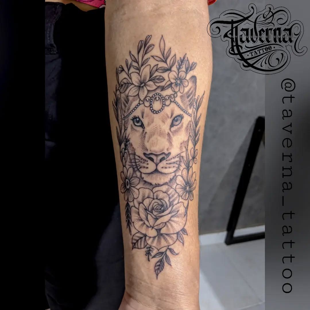 Tattoo leoua q rolou esses dias ✌️😎
Orçamentos:999936705
.
.
.
#tattooink #tattoo #tattoorastelada #tattooleoua #tattoofemenina #tattoodelicada #tattooananindeua #tattoobelem #tavernatattoo