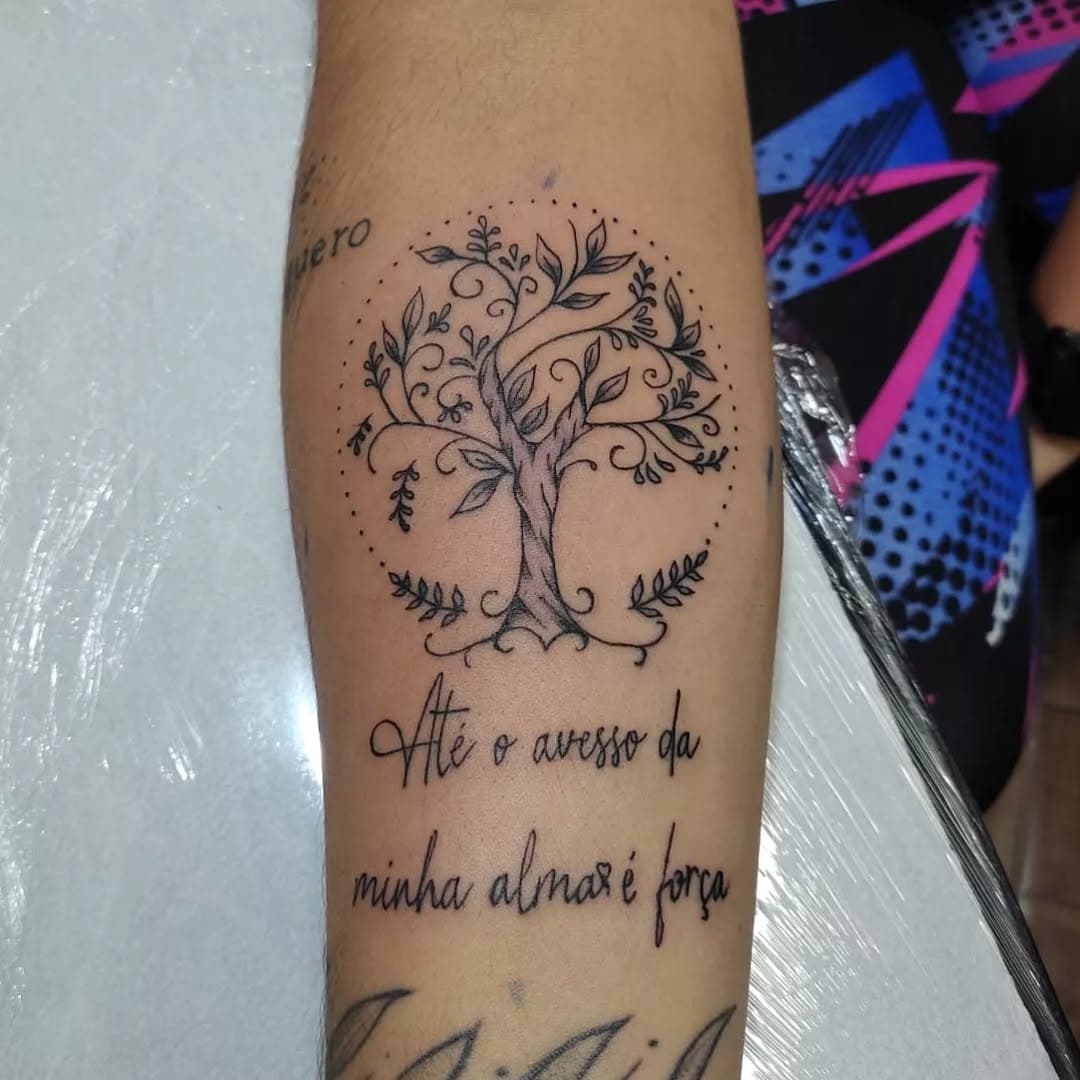 Whatsapp: 11.975784681
.
Agradeço a confiança! 🙏
.
#house67tattoo #itu #itusp #electricink #electricinkbrasil #pfmachines #easyglow #easyglowpigments #tintaselectricink #tintaseasyglow #electrapop  #tattoo #tatuagem #tatuador #tatuagembrasil #tattooing #tattooer #tattooist #tattooart #tatuagemfeminina