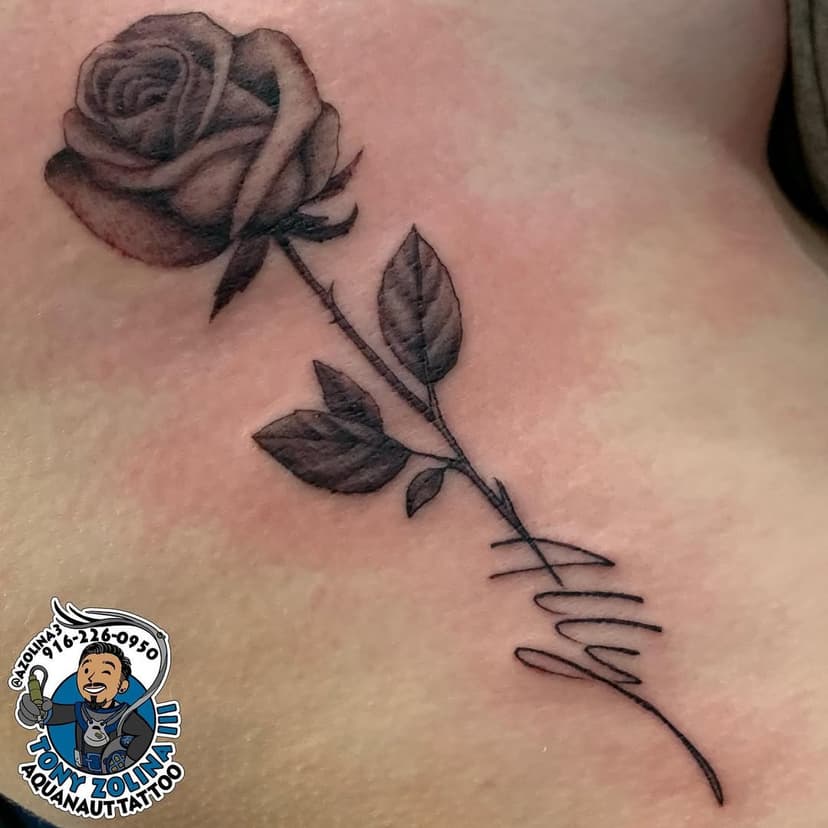 Emma got this Rose with Ally in the stem #az3tattoos #aquanauttattoo