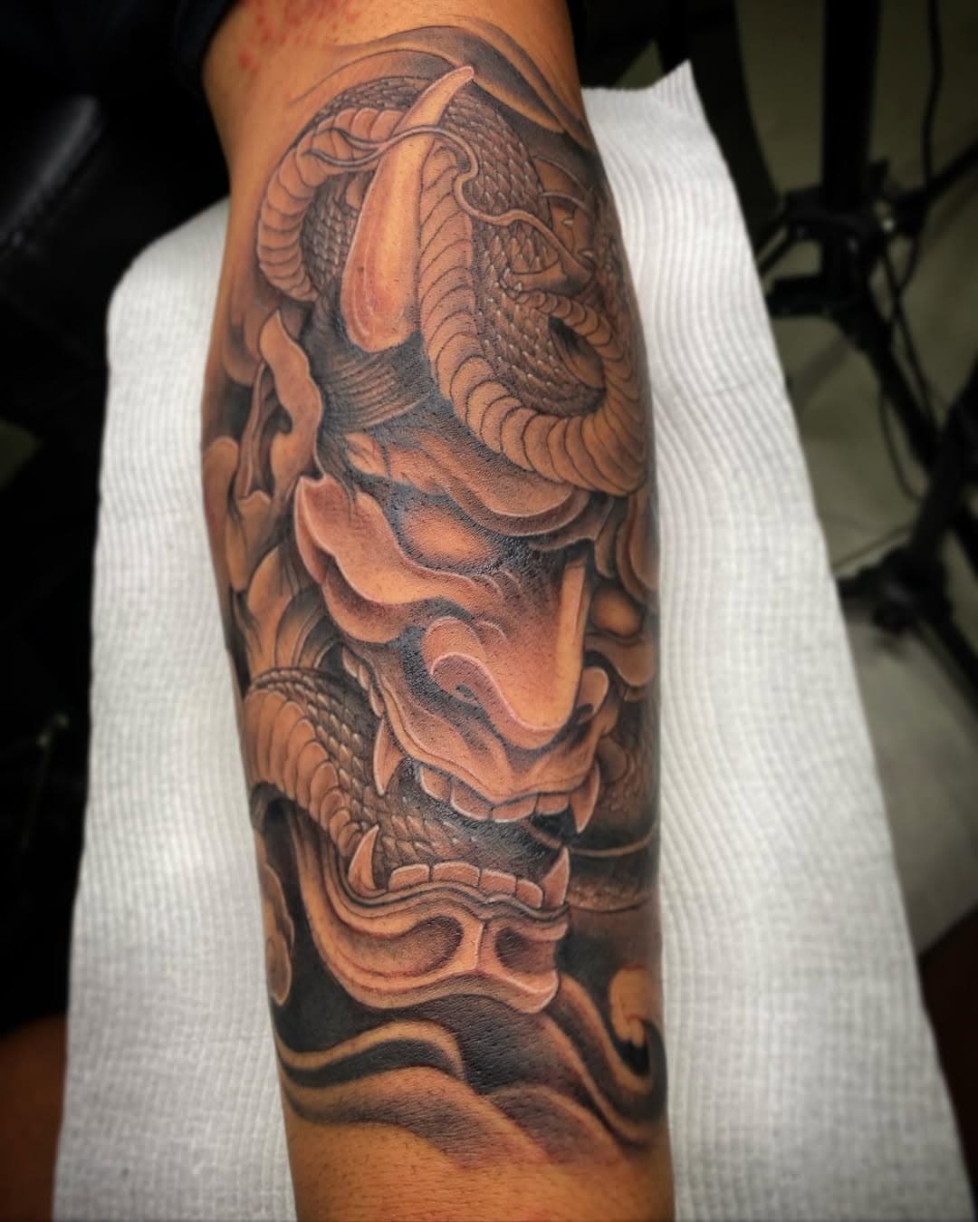 👹Oni

#oni #onitattoo #japanesetattoo #blackandgreytattoos #demontattoo #brisbanetattoo #goldcoasttattoo