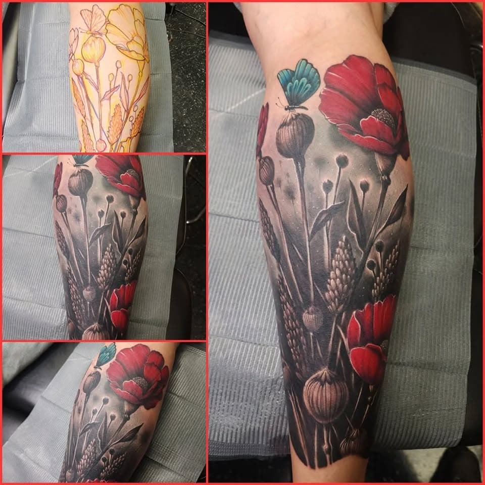 #flowertattoo #colortattoo #tattoo #tattooed #tattoos #tattooartist #ink #inked #legendarytattoostudio #billings #montana