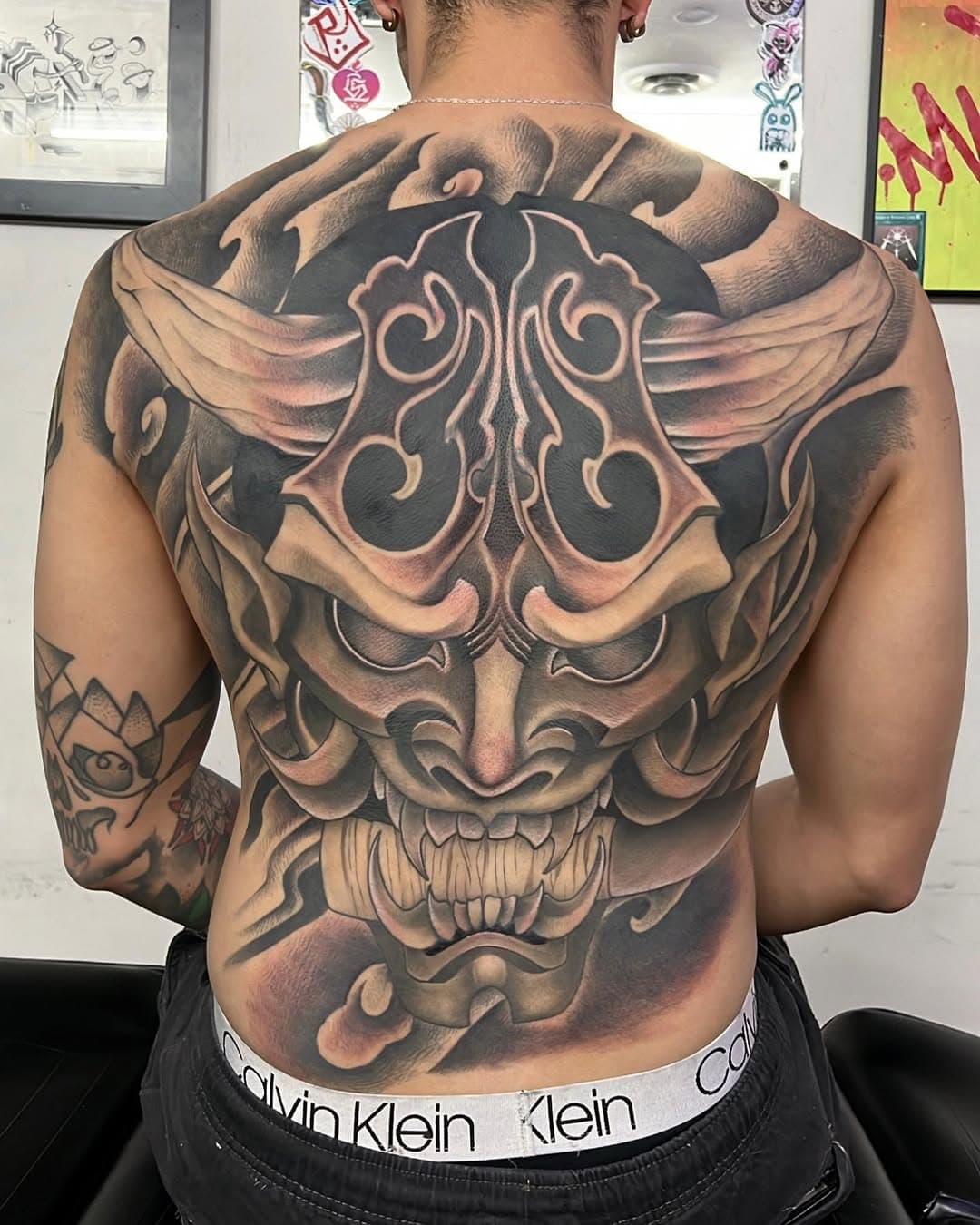 My first fullback!!🙏🏻👹
.
.
.
#tattoo #tattooartist #toronto 
#canada #dynamic #dynamicink 
#cheyennetattooequipment #dynamicblack 
#fullbacktattoo #tattooideas