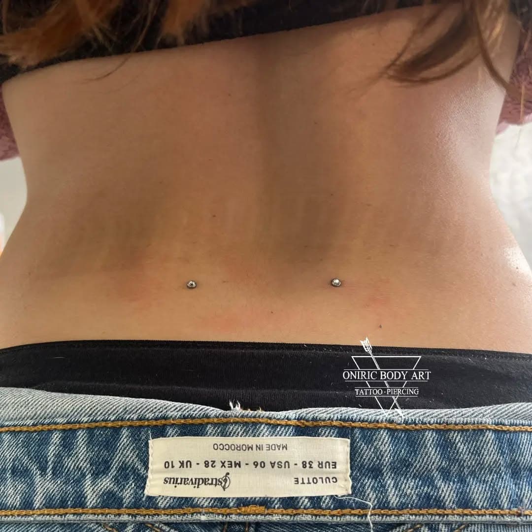 Microdermals realizados por Juanma Jiménez
#tattoo #tatuaje #ink #inked #tinta #arte #art #artist #piercing #oferta #sevilla #sevillapiercing #sevillatattoo #piercingidea #sevillaink #inktober52 #inktober #blackink #blackwork #dotworktattoo #blacktattoo #seville #oniricbodyart #tattoostudio #letteringtattoo #picoftheday #design #tattoodesign #piercingstudio #original